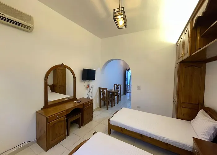 بيت ضيافة Red Oasis دهب
